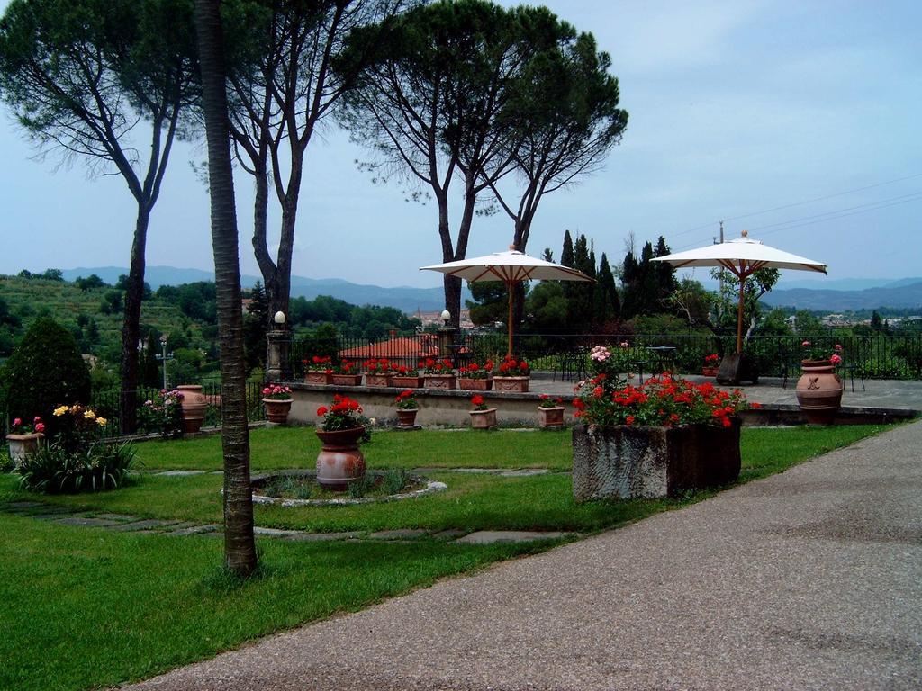 Hotel Ristorante Casa Volpi Arezzo Exterior photo